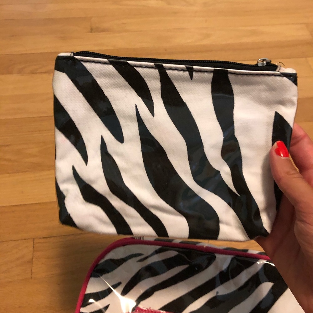 Zebra Patterned Makeup Case - image 3